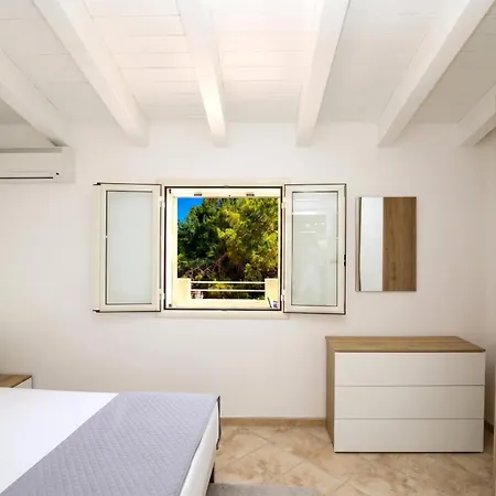L'alba E Il Mare In Terrazza Vakantiehuis *